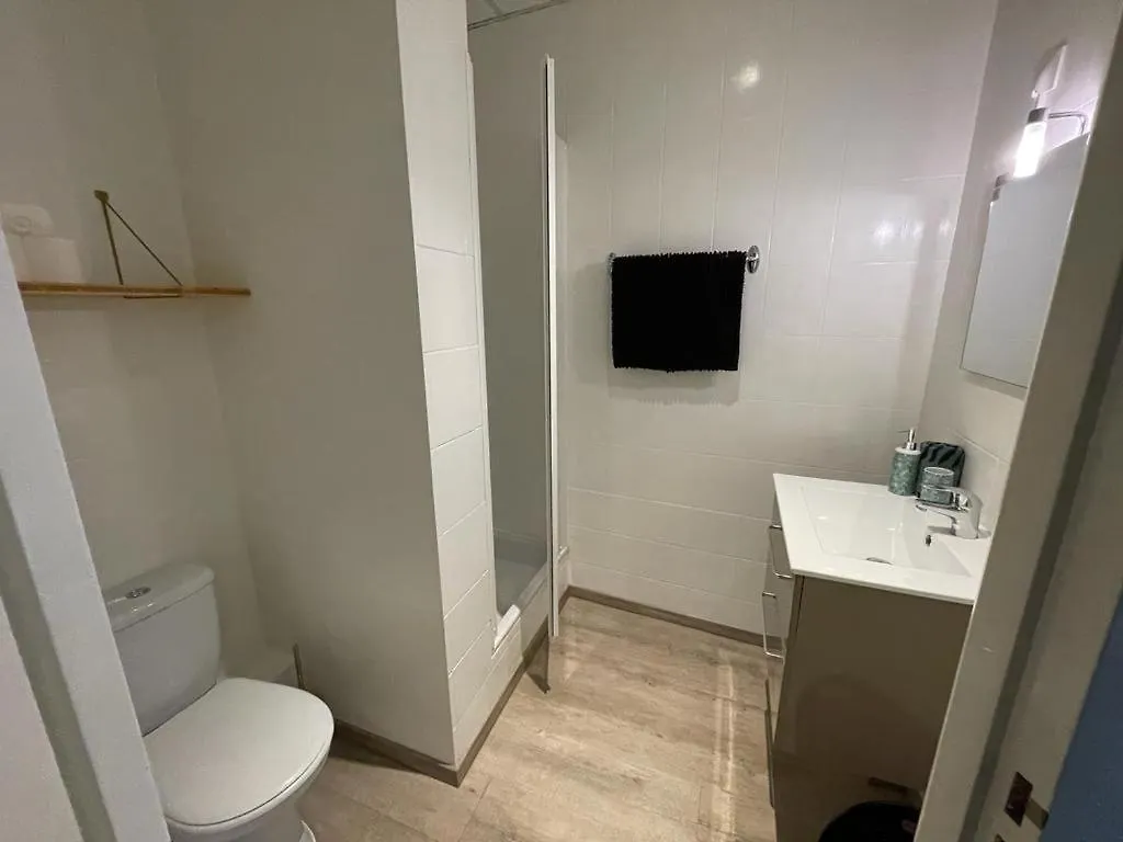 Appartement Le Joli T2 - Agreable - Parking à Annemasse 0*,  France
