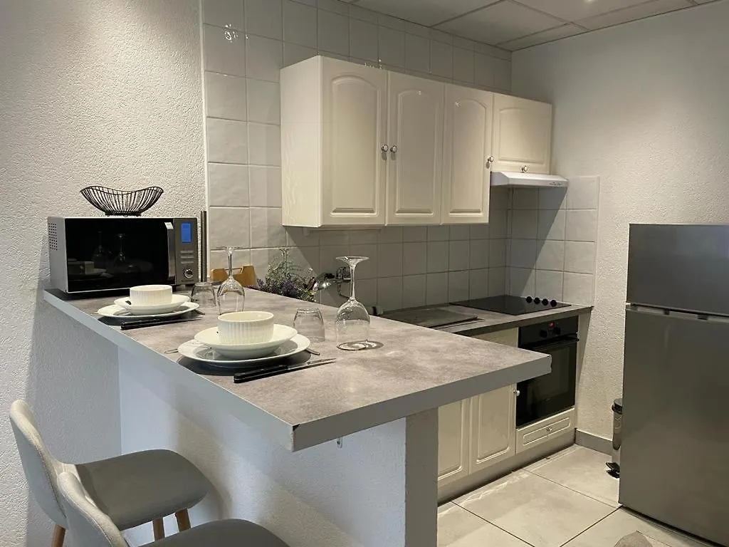 Appartement Le Joli T2 - Agreable - Parking à Annemasse