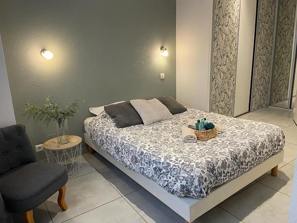 Appartement Le Joli T2 - Agreable - Parking à Annemasse